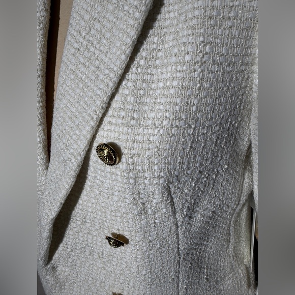 Rachel Zoe White Double-Breasted Blazer with Gold Buttons - Picture 3 of 9